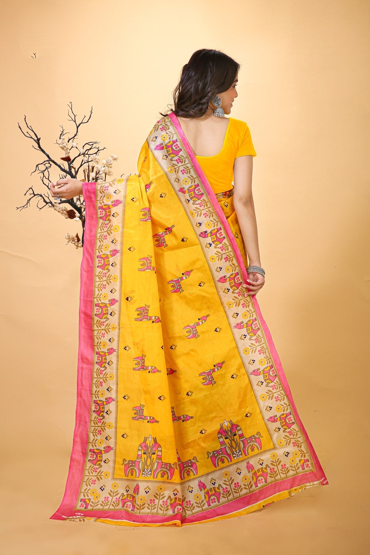 Alankriti - Yellow Cotton Horse Print Saree