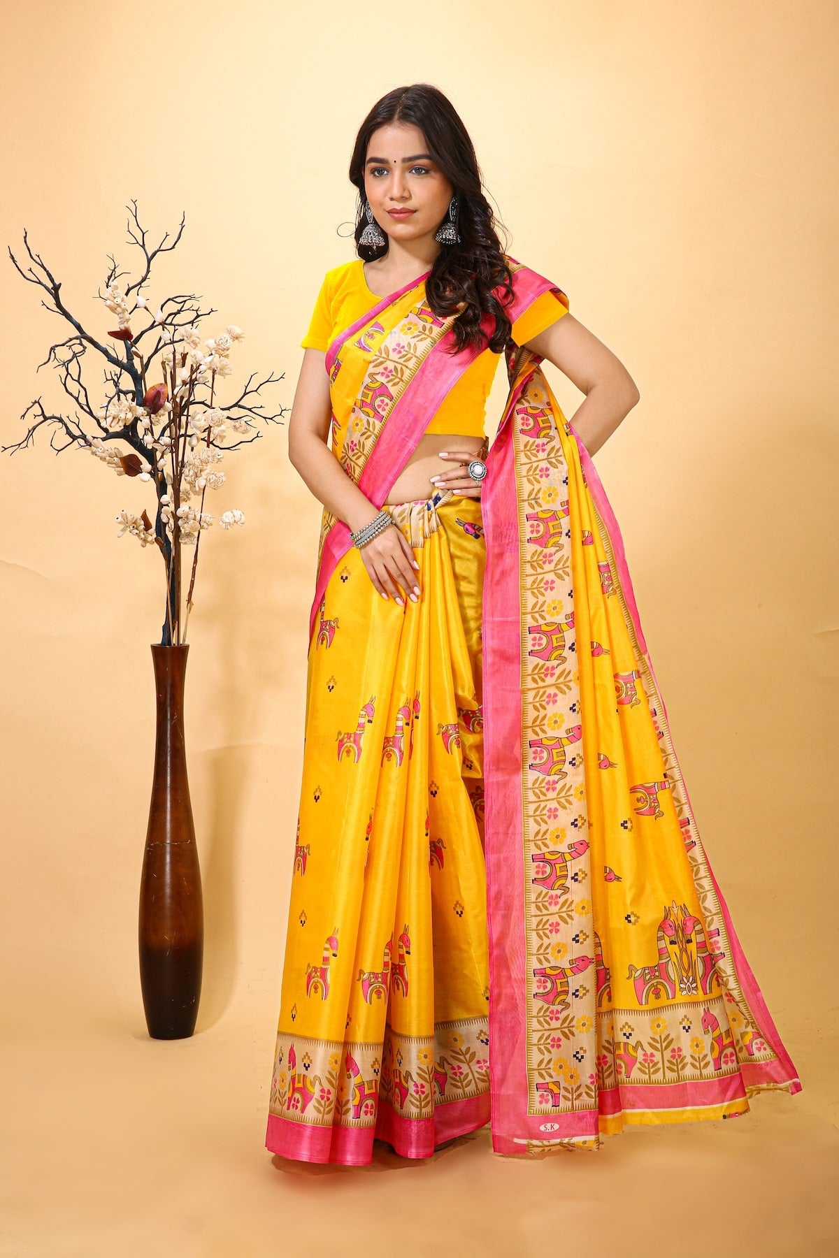 Alankriti - Yellow Cotton Horse Print Saree