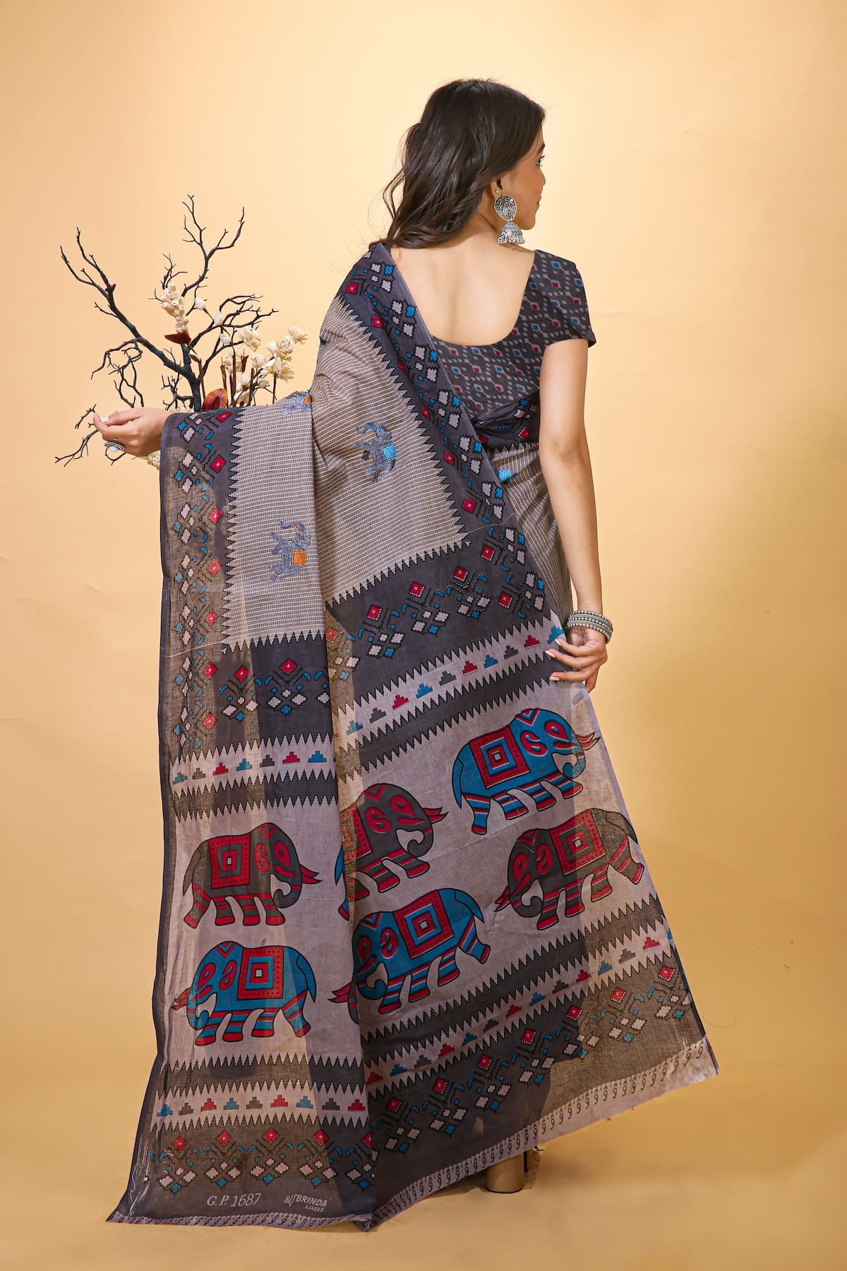 Kanan - Grey Cotton Elephant Print Saree