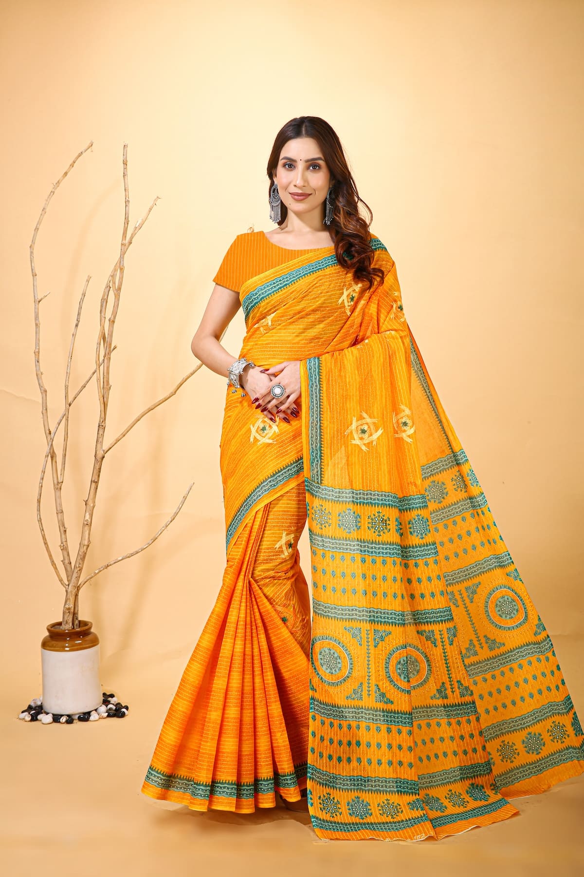 Rangini - Yellow Grey Cotton Saree