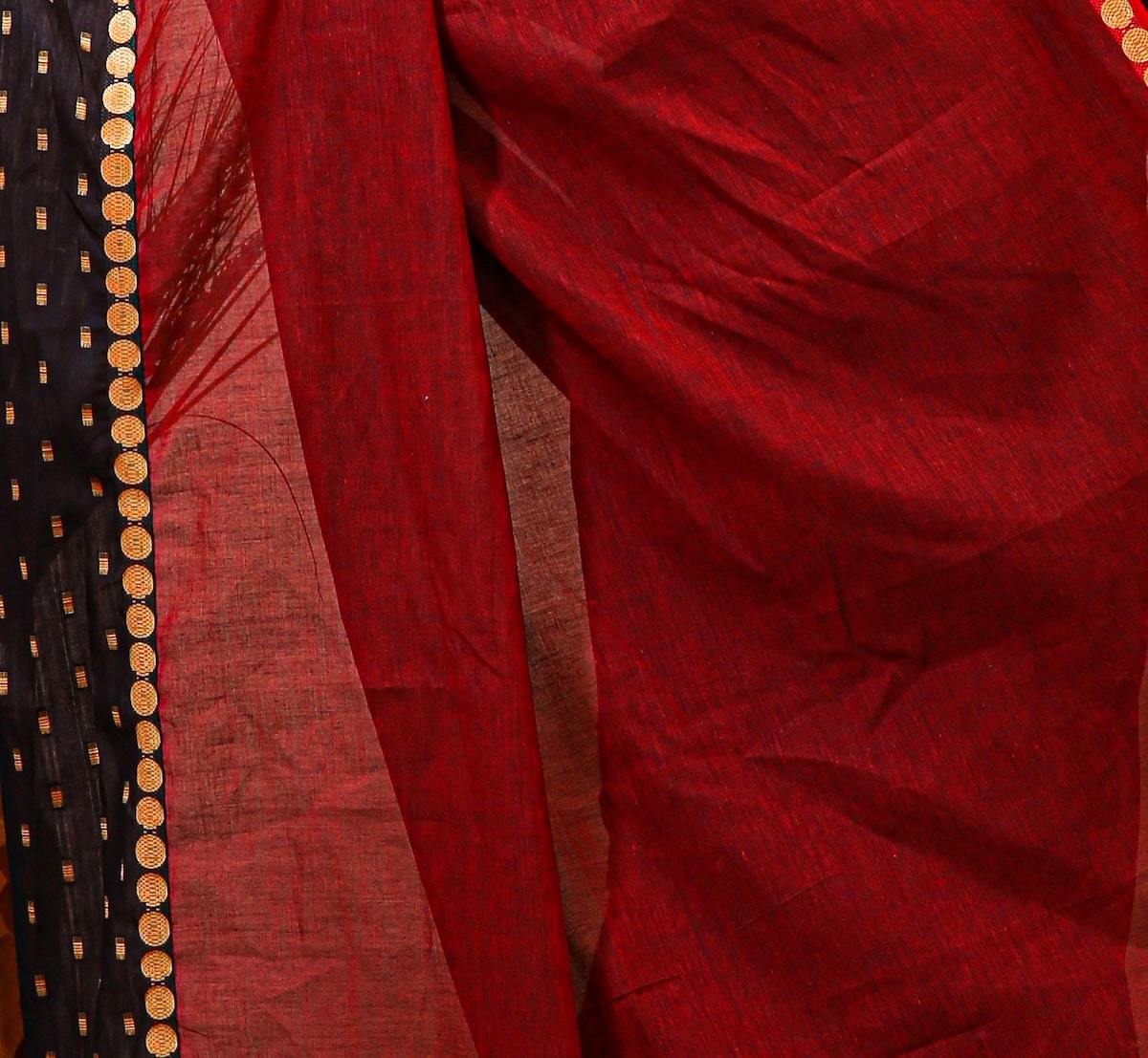 Sitara - Red Cotton Self Design Saree