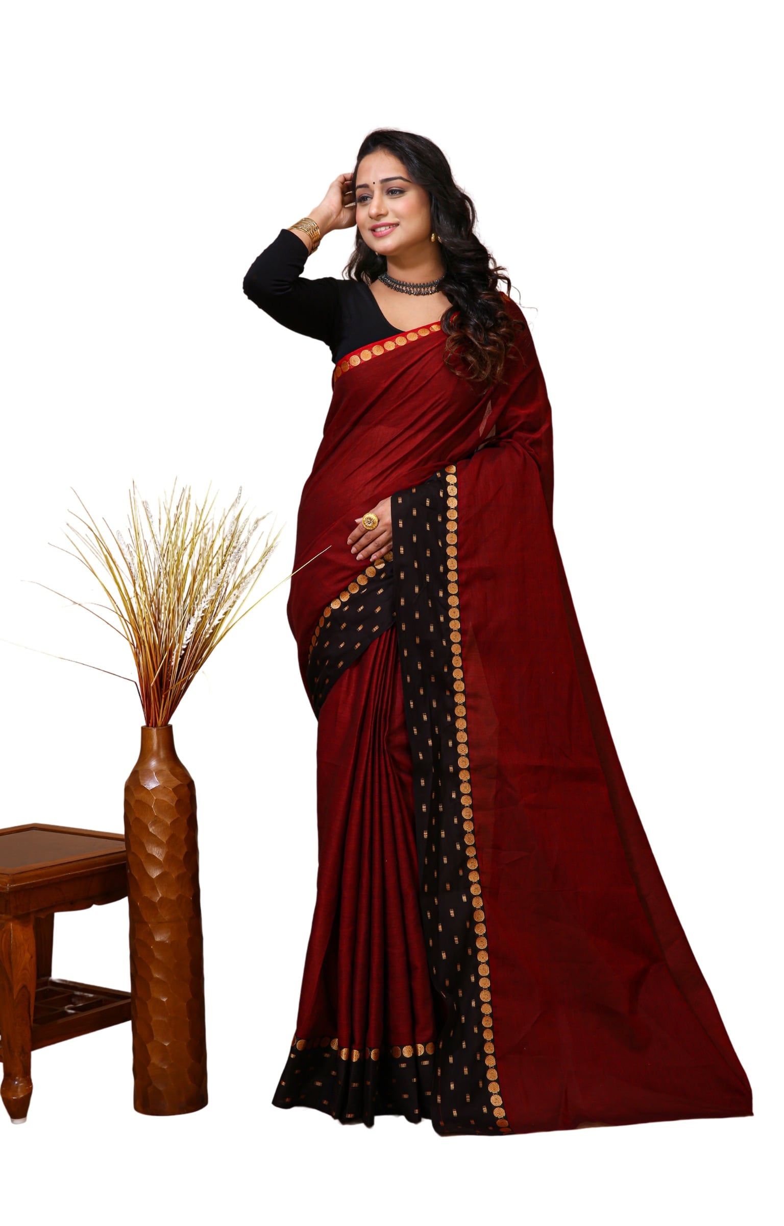 Sitara - Red Cotton Self Design Saree