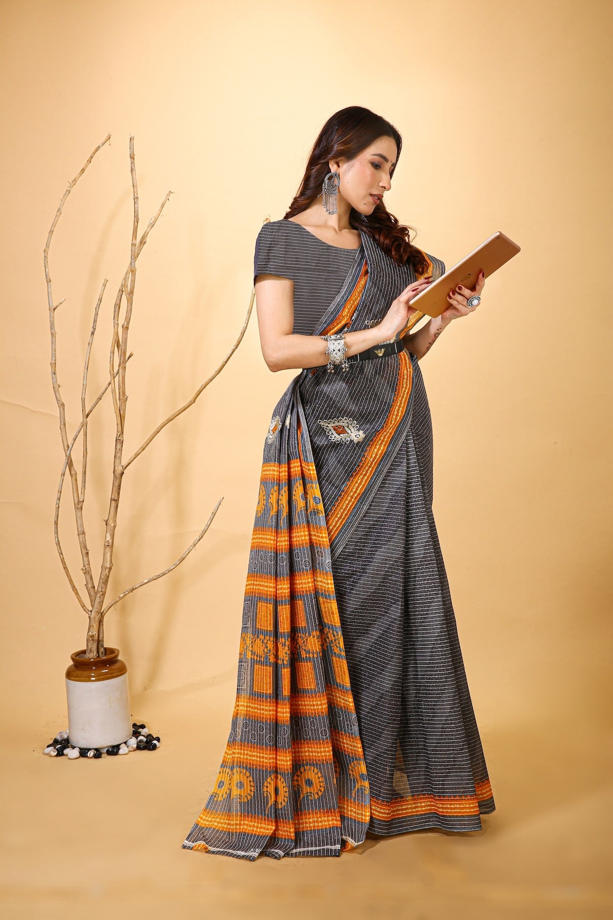 Mridul - Yellow Grey Cotton Saree