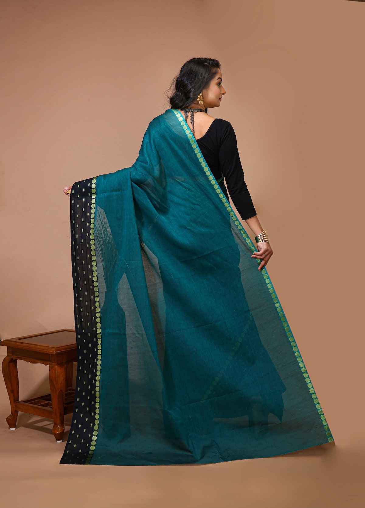 Sitara - Green Cotton Self Design Saree