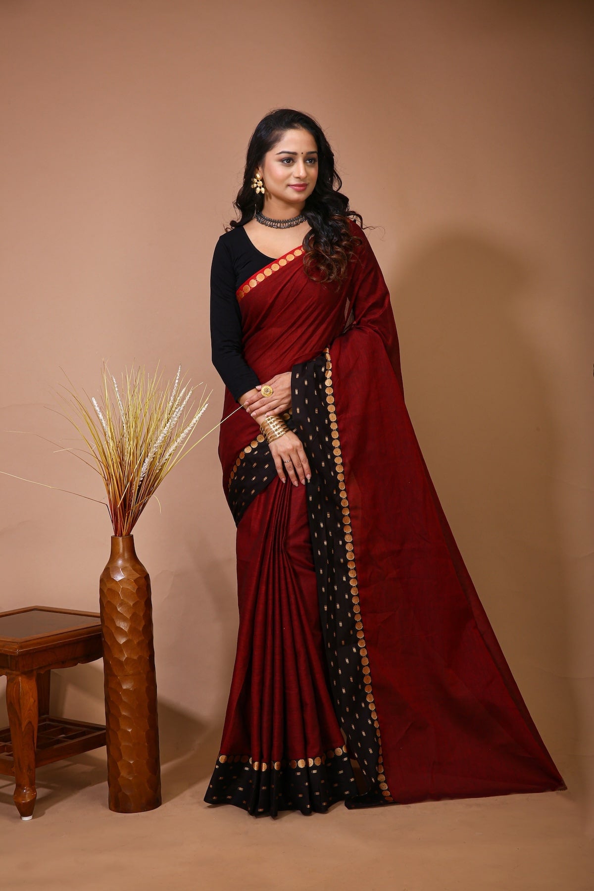 Sitara - Red Cotton Self Design Saree