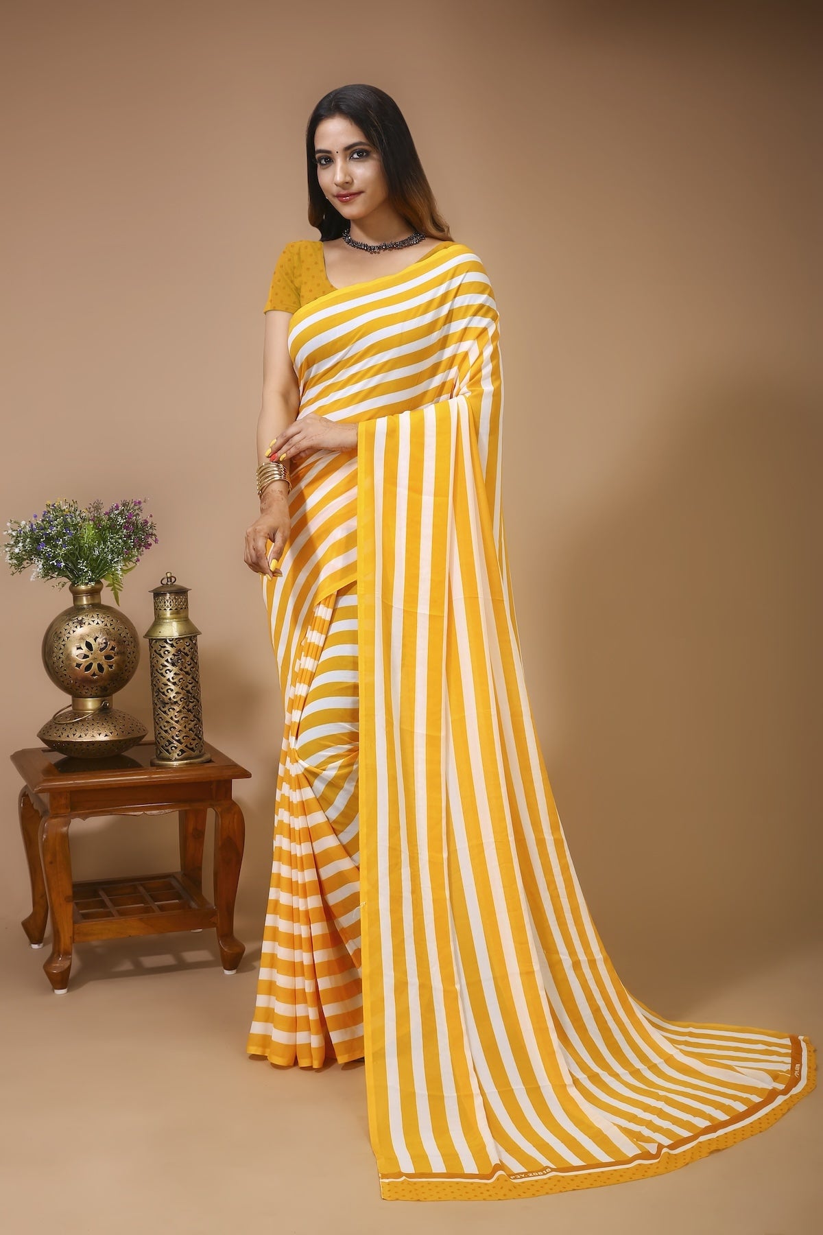 Lahariya - Yellow White Georgette Printed Saree