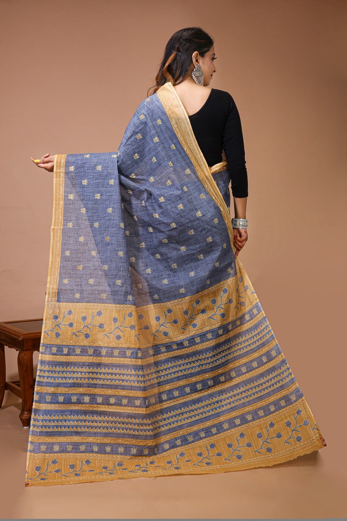 Sarita - Grey Cotton Kalamkari Butti saree